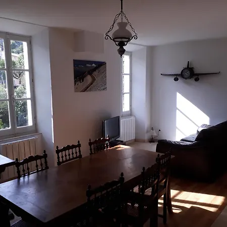 Dans Maison De Caractere Avec Piscine Banon