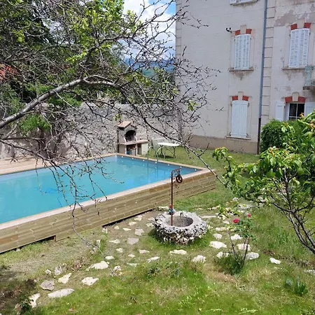 Dans Maison De Caractere Avec Piscine Apartamento *